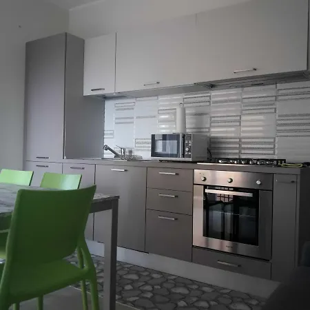 Verdemare Immobiliare Presidente Apartment *